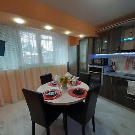 Luny Apartmán *